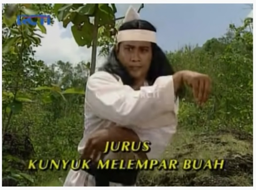 Jurus Kunyuk Melempar Buah, merupakan salah satu jurus andalan dari Wiro Sableng.