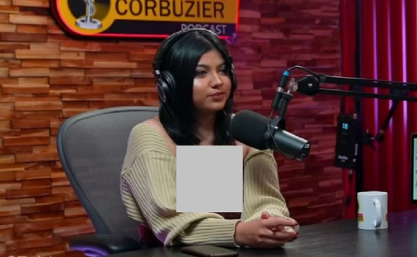 Dhea OnlyFans. Polisi menyebut ada komedian terkenal berinisial M yang menjadi pelanggan foto dan video yang dijual Dhea OnlyFans. Foto: Tangkapan layar.