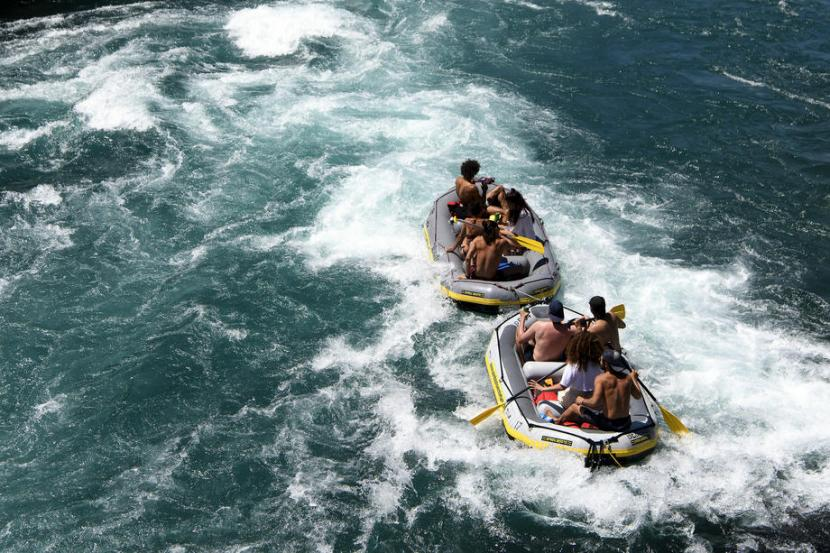 Emmeril Khan Mumtadz, anak pertama Gubernur Jawa Barat, Ridwan Kamil atau Kang Emil, hanyut di Sungai Aaree, Swiss.