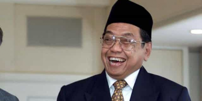 Gus Dur. KH Abdurrahman Wahid bercerita soal kambing Kiai yang disembelih santrinya. Foto: IST